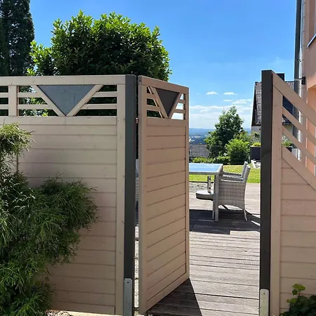 Ferienwohnung-mit-grosser-terrasse-und-garten-fuer-geniesser 公寓 Hartenfels
