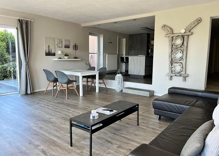 Apartamento Ferienwohnung-mit-grosser-terrasse-und-garten-fuer-geniesser