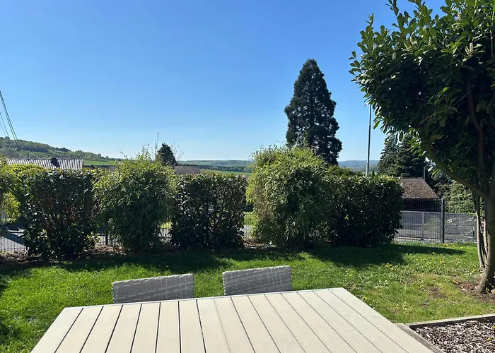 Apartamento Ferienwohnung-mit-grosser-terrasse-und-garten-fuer-geniesser